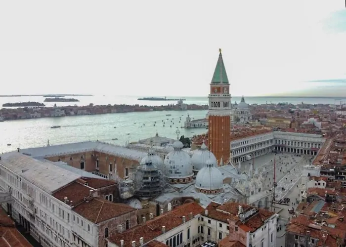 Rooftop View San Marco Tower Διαμέρισμα *